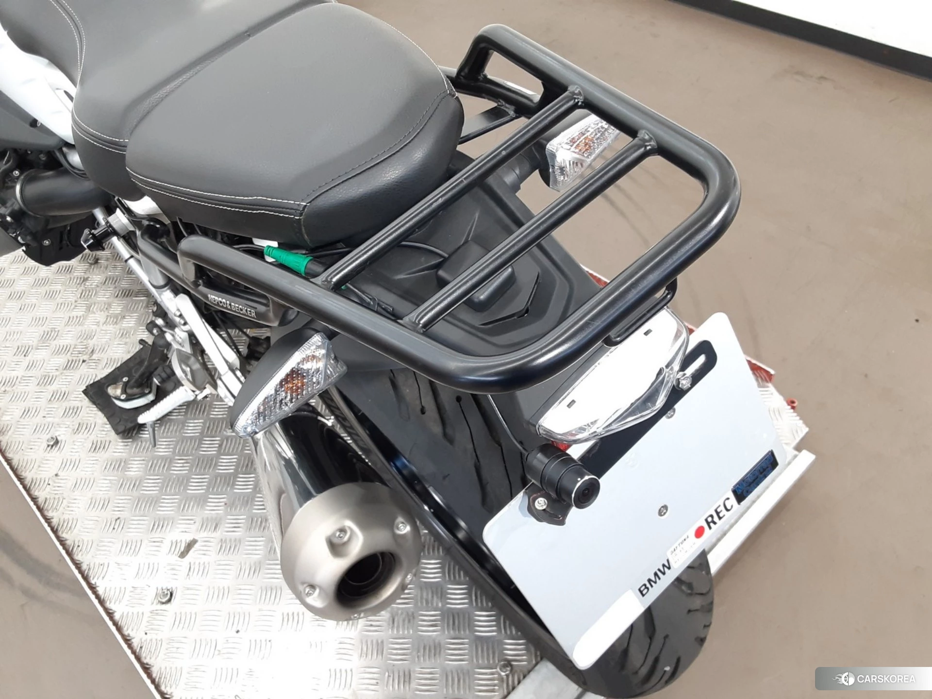 BMW R NINE T RACER id 4373795 из Японии 11
