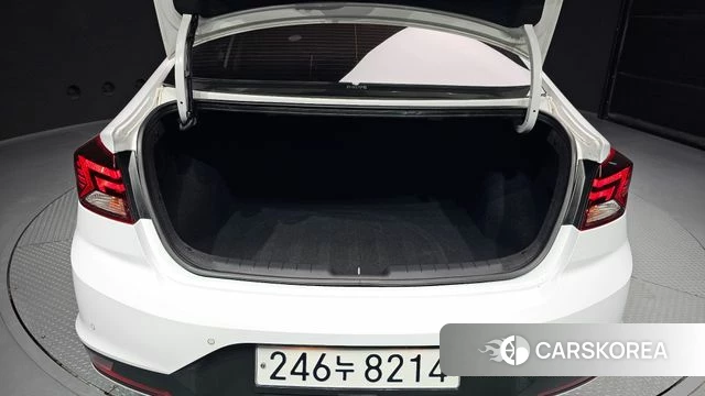 Hyundai The New Avante AD id 3965974 из Кореи 11