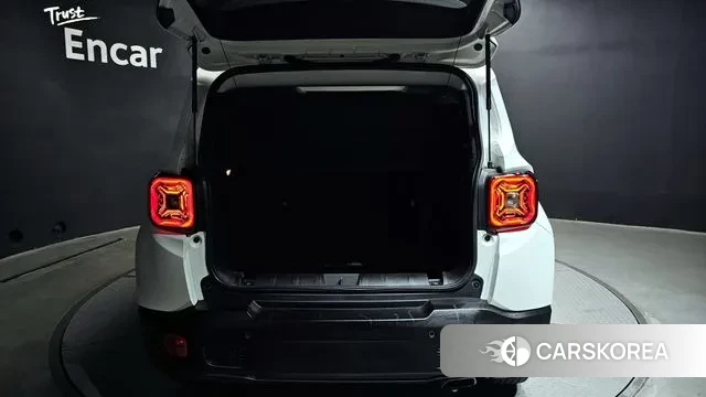 Jeep Renegade id 3064873 из Кореи 11