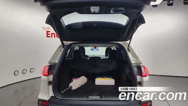 Jeep Cherokee (KL) id 2827125 из Кореи 11