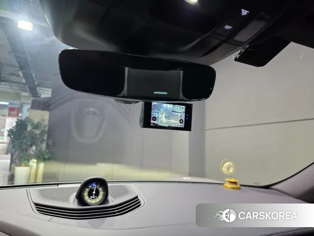 Porsche Taycan id 3654858 из Кореи 11