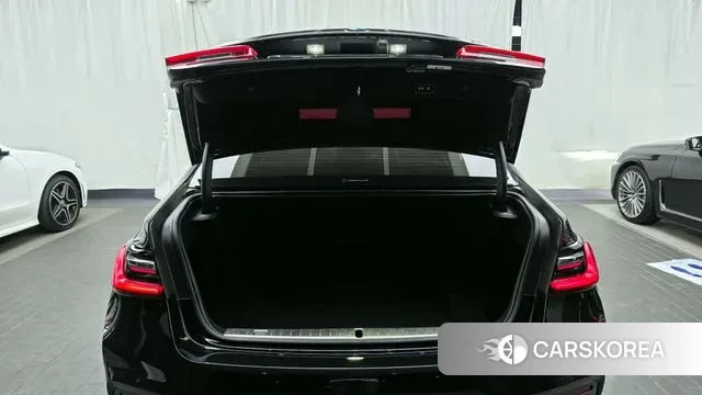 BMW 7 Series (G11) id 3459204 из Кореи 11