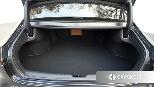 Hyundai Grandeur Hybrid (GN7) id 3769534 из Кореи 11