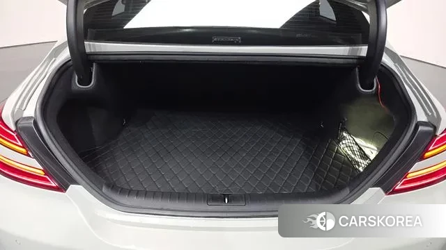 Genesis The New G70 id 3256916 из Кореи 11