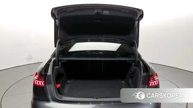 Audi A6 (C8) id 3036507 из Кореи 11