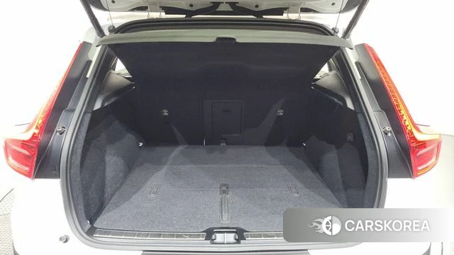 Volvo XC40 id 3864166 из Кореи 11