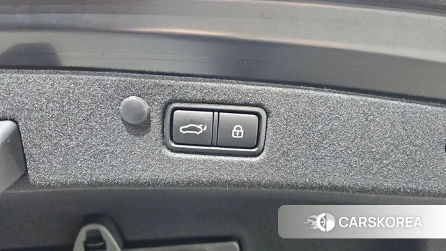 Hyundai The New Grandeur IG Hybrid id 4350684 из Кореи 11