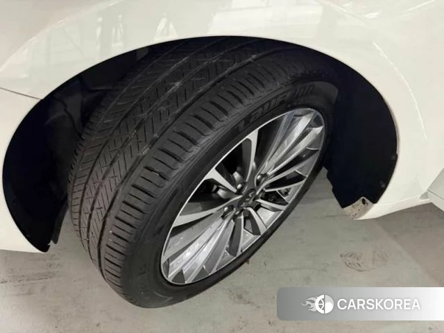 Kia Come New K7 id 4180514 из Кореи 11