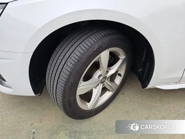 Audi A4 (B9) id 3261662 из Кореи 11