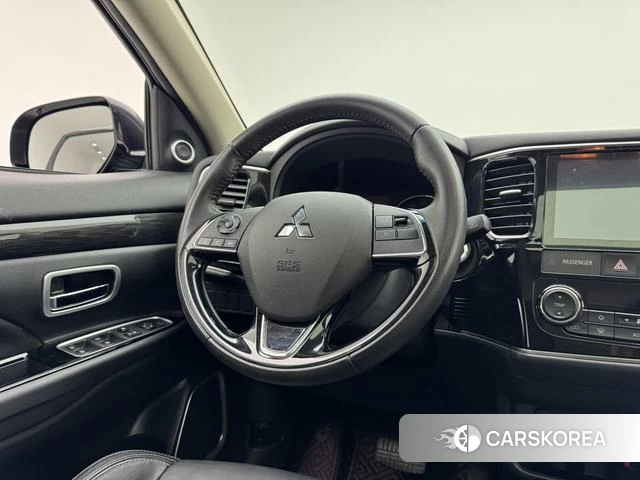 Mitsubishi  Outlander id 4253610 из Китая 11