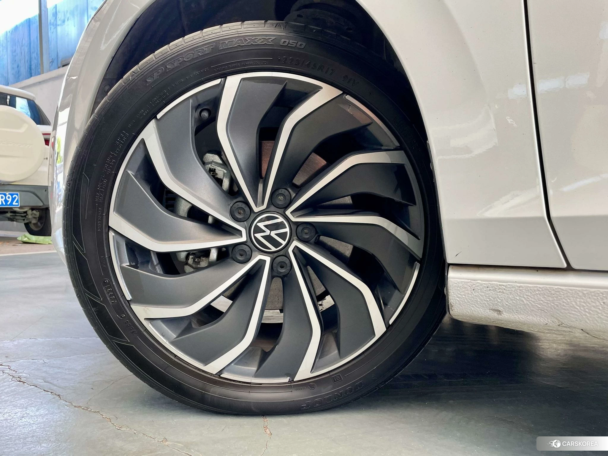 Volkswagen Golf id 4420983 из Китая 11