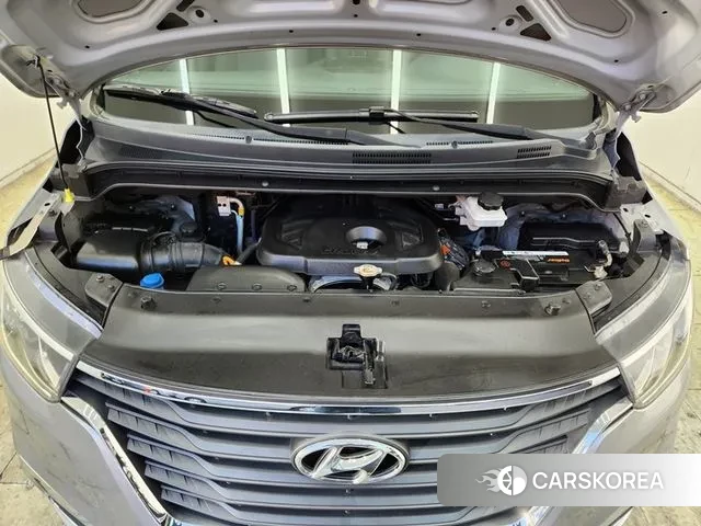 Hyundai The New Grand Starex id 3319782 из Кореи 11