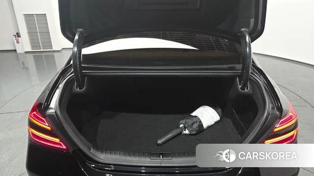 Genesis The New G70 id 3839441 из Кореи 11