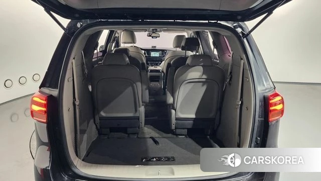 Kia The New Carnival id 3801550 из Кореи 11