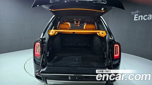 Rolls-Royce Cullinan id 2878867 из Кореи 11