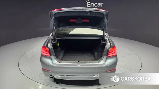 BMW 5 Series (G30) id 3176683 из Кореи 11