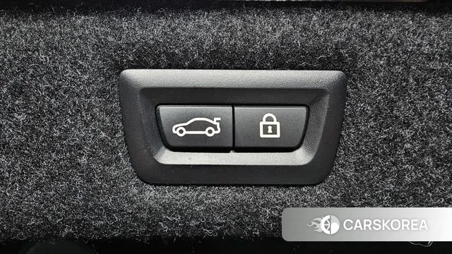 BMW 5 Series (G30) id 3378631 из Кореи 11