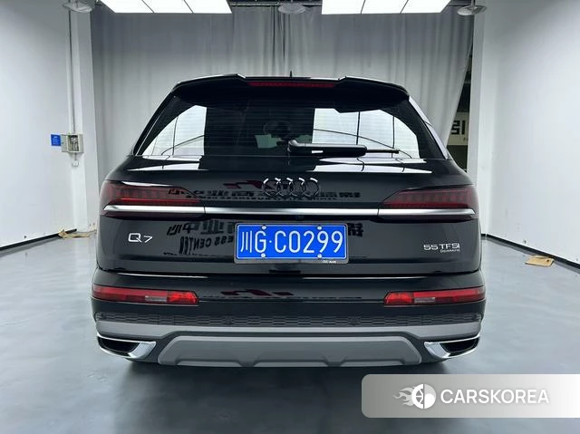 Audi Q7 id 4367519 из Китая 11