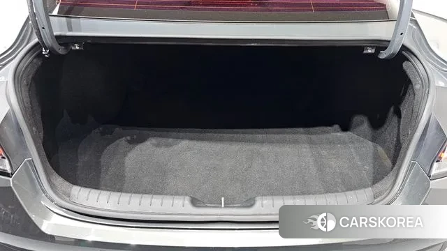 Hyundai Avante (CN7) id 3788567 из Кореи 11