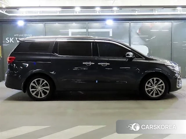Kia The New Carnival id 3666647 из Кореи 11