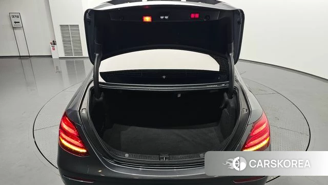 Mercedes-Benz E-Class W213 id 4536293 из Кореи 11