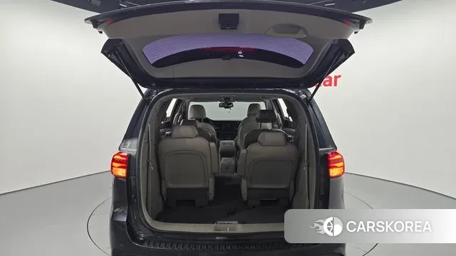 Kia The New Carnival id 3018858 из Кореи 11