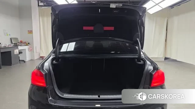 BMW 5 Series (G30) id 3500092 из Кореи 11