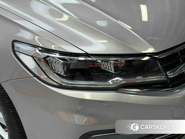 Volkswagen Bora id 4374715 из Китая 11