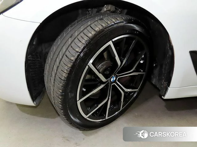 BMW 5 Series (G30) id 4433095 из Кореи 11
