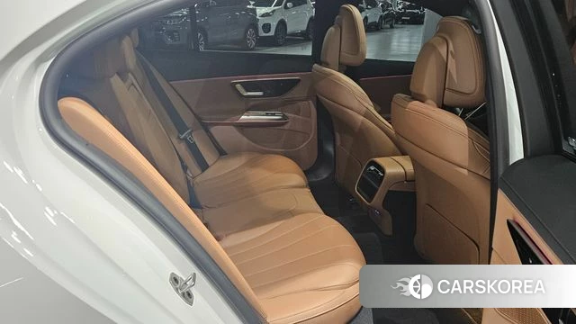 Mercedes-Benz E-Class W214 id 4279753 из Кореи 11