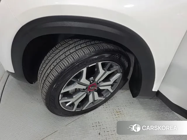 Kia Seltos id 3545518 из Кореи 11