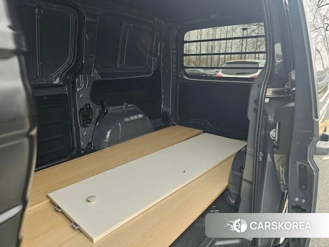 Hyundai Staria id 3792368 из Кореи 11