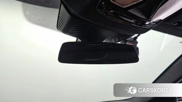 BMW 5 Series (G30) id 4202291 из Кореи 11