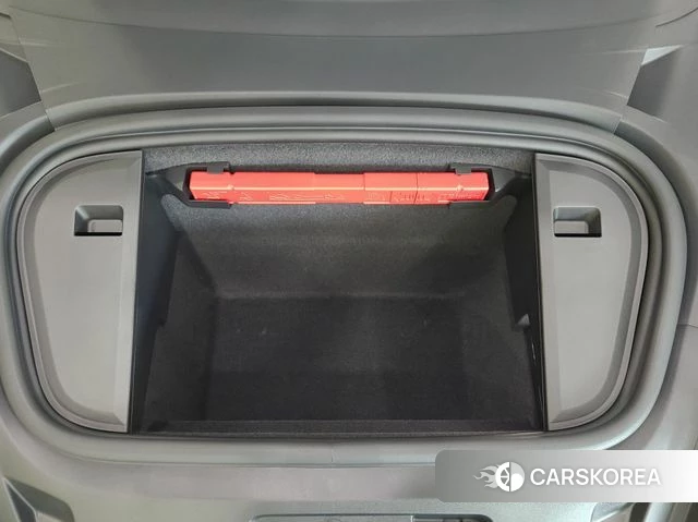 Porsche Taycan id 4462543 из Кореи 11