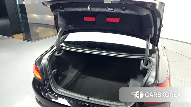 BMW 5 Series (G30) id 3489343 из Кореи 11