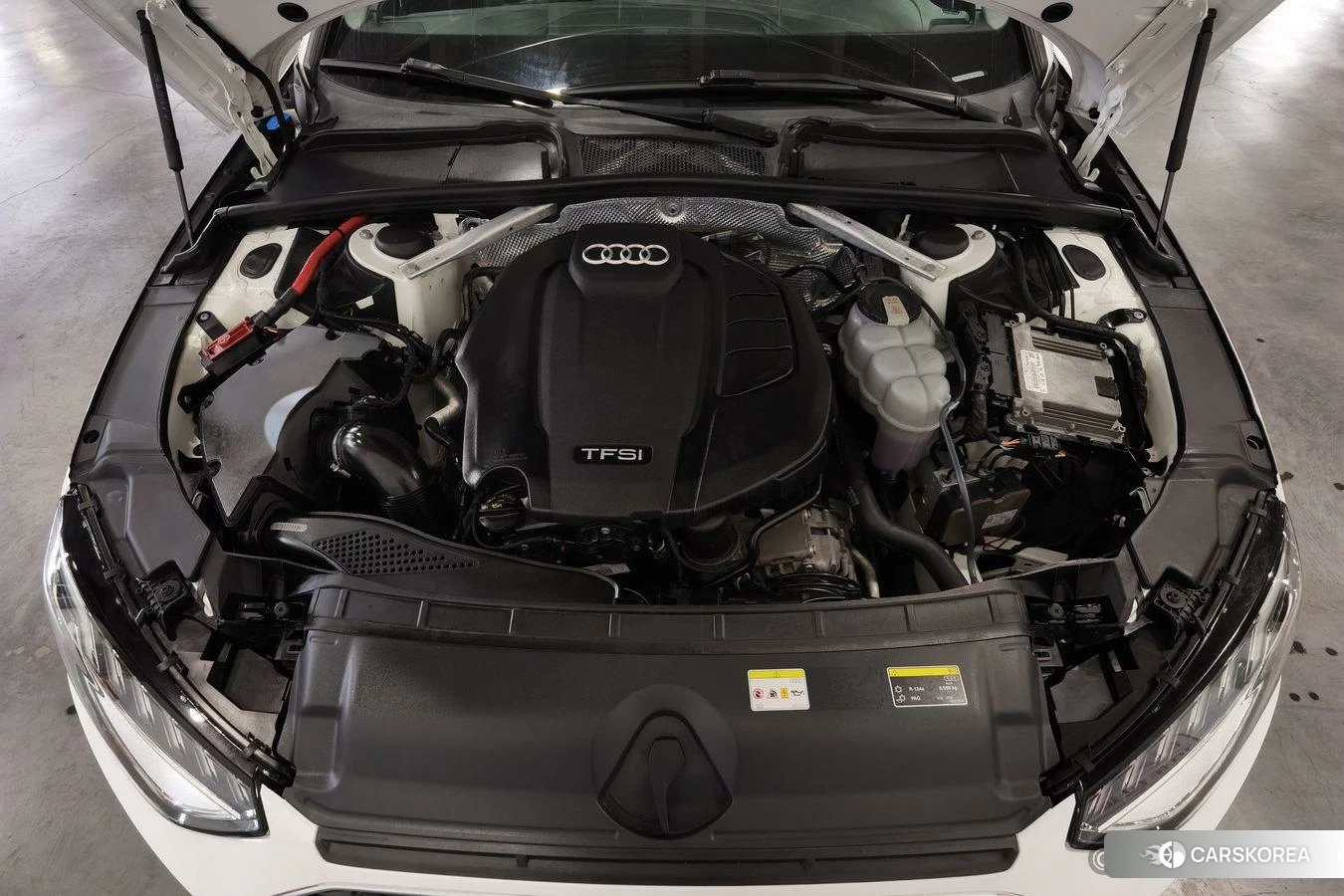 Audi A4L id 4413244 из Китая 11