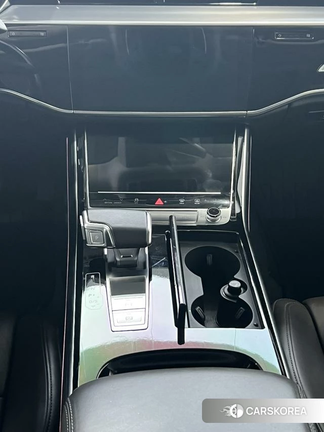 Audi A8 id 4208724 из Китая 11