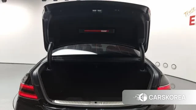 Genesis G90 id 3297304 из Кореи 11