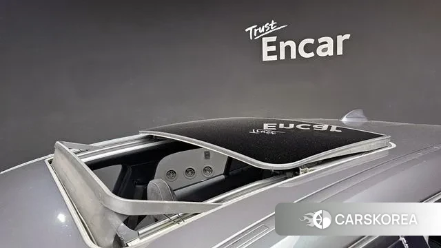 BMW 1 Series (F40) id 3033662 из Кореи 11