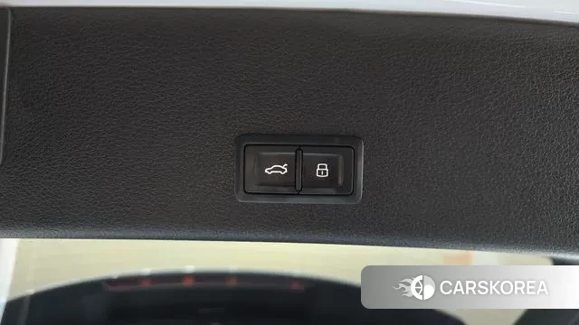 Audi e-Tron id 3218921 из Кореи 11