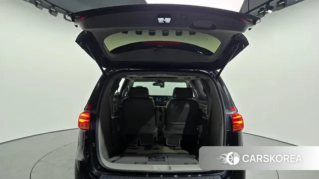 Kia The New Carnival id 3709071 из Кореи 11