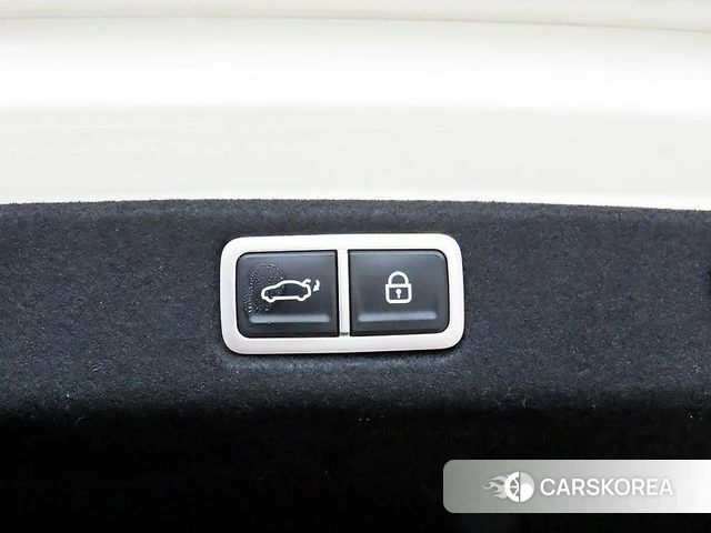 Hyundai Grandeur Hybrid (GN7) id 3922507 из Кореи 11