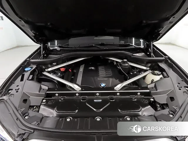 BMW X6 (G06) id 3685579 из Кореи 11