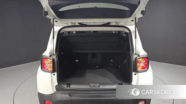 Jeep Renegade id 3721680 из Кореи 11