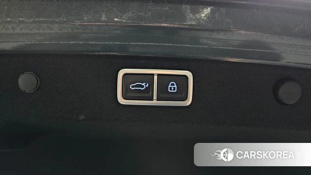 Hyundai Grandeur (GN7) id 3953275 из Кореи 11