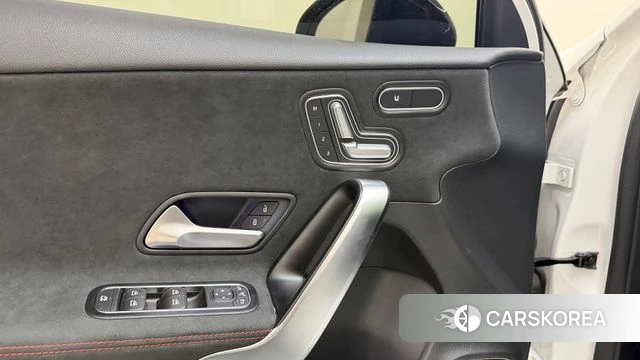 Mercedes-Benz A-Class W177 id 4560080 из Кореи 11