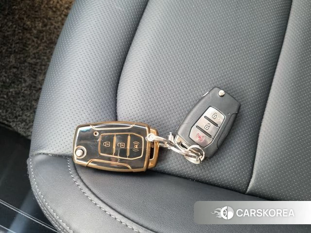 Ssangyong Beautiful Korando id 3819271 из Кореи 11