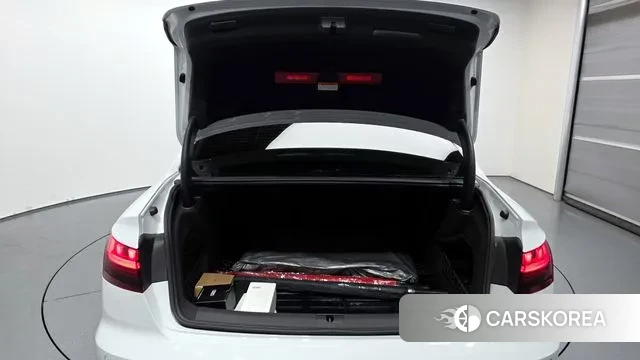 Audi A4 (B9) id 3104227 из Кореи 11