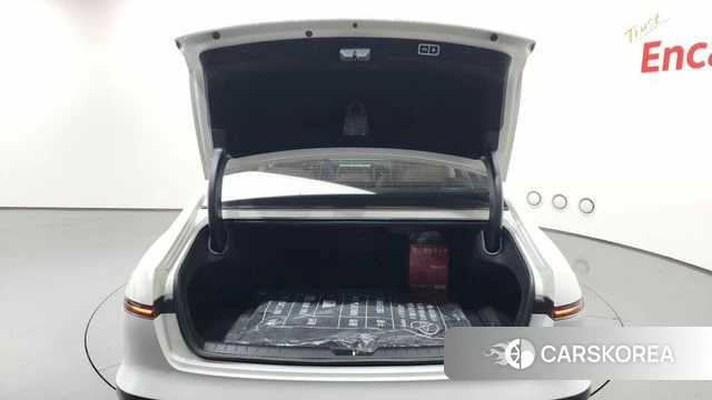Hyundai Grandeur (GN7) id 4375870 из Кореи 11