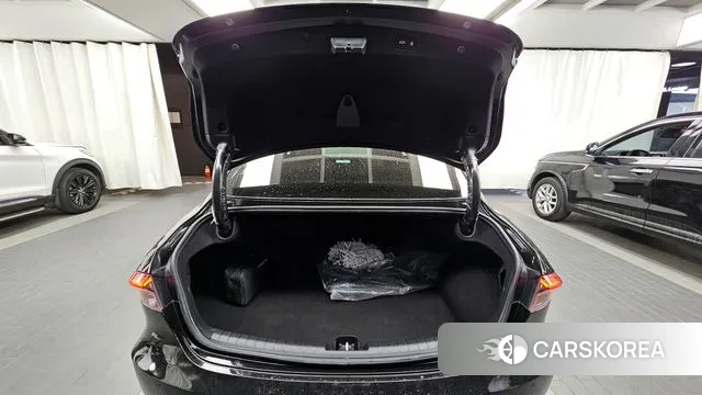 Hyundai The New Grandeur IG Hybrid id 3373469 из Кореи 11